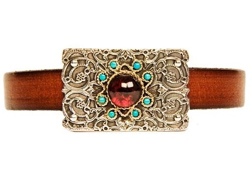 Leather Gold&Silver Bracelet with Red Garnet close up