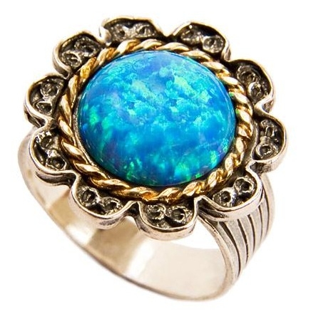 Silver&Gold Ring with a Bright Blue-Green Opal side view