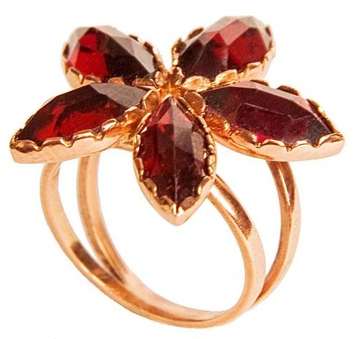 Rose Gold Vintage Ring with Red Garnets side view