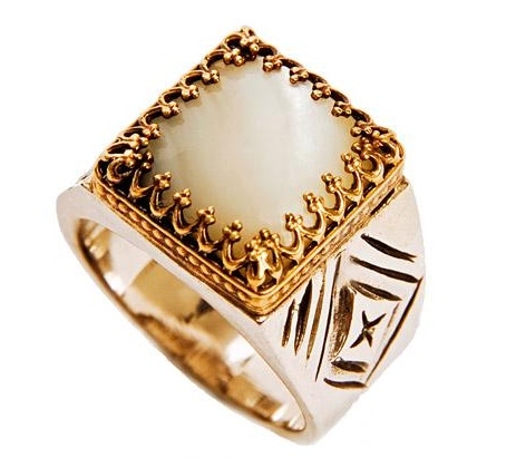 Vintage Style silver and Gold Ring with mother of pearl ring Side View