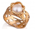 Vintage Gold Pearl Ring side view Vintage Gold Pearl Ring side view