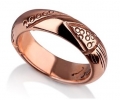 Vintage Gold Wedding Ring side view Vintage Gold Wedding Ring side view