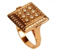 Rose Gold Vintage Ring with Pearls side view Rose Gold Vintage Ring with Pearls side view