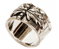 Silver Vintage Style Ring side view Silver Vintage Style Ring side view